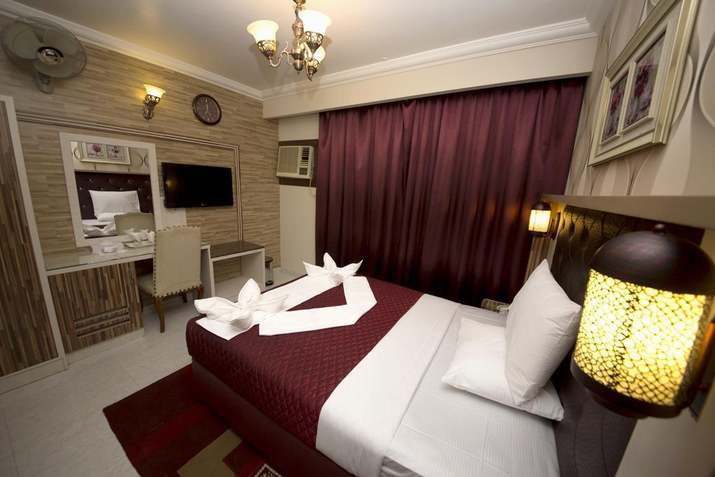 Sutchi Hotel Dubai Exterior foto