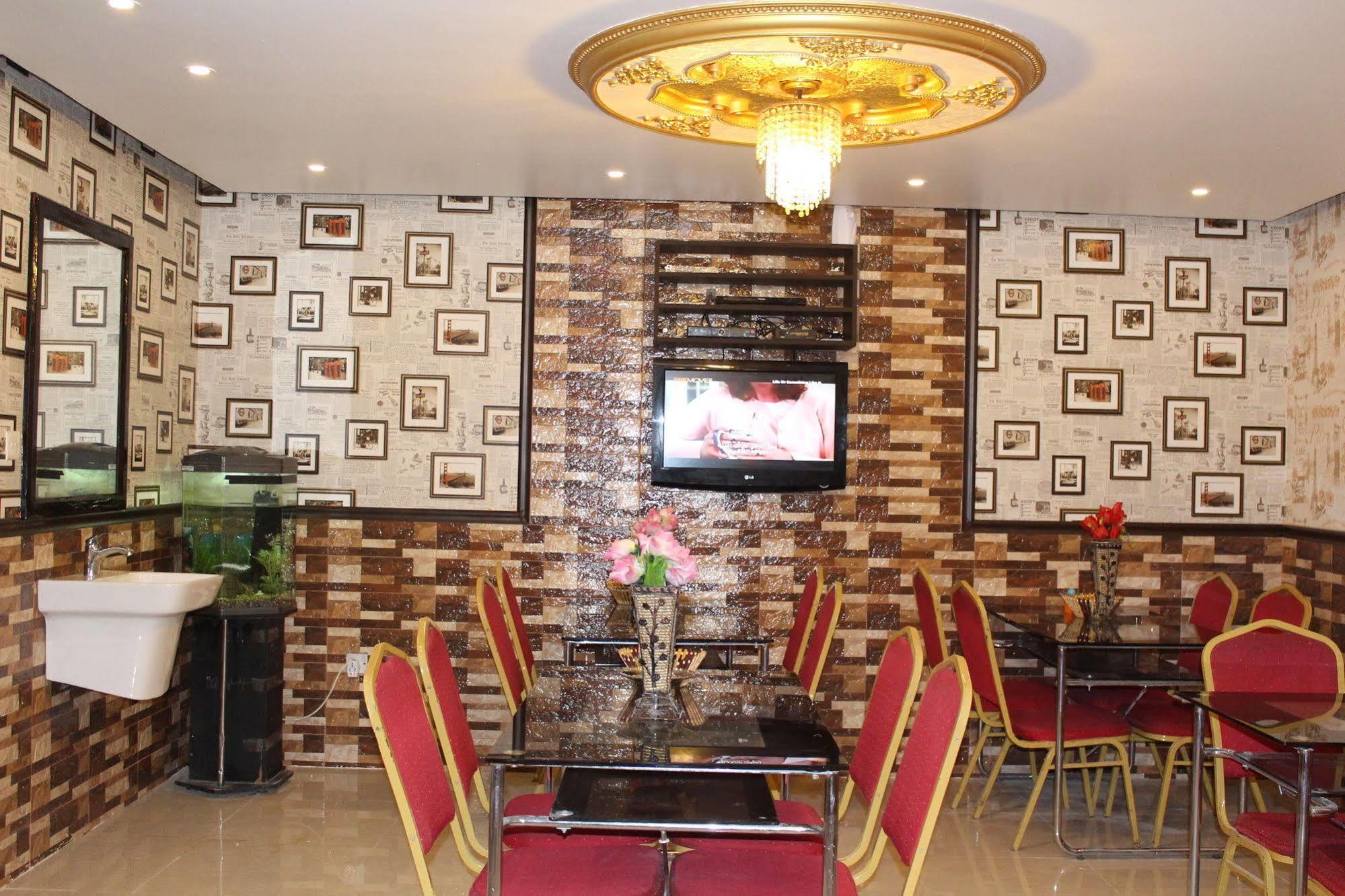 Sutchi Hotel Dubai Exterior foto